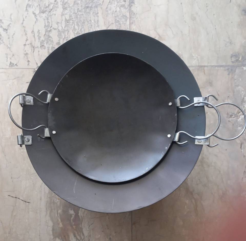 تصویر ساج فولادی قطر 30 ظروف پخت کمپینگ