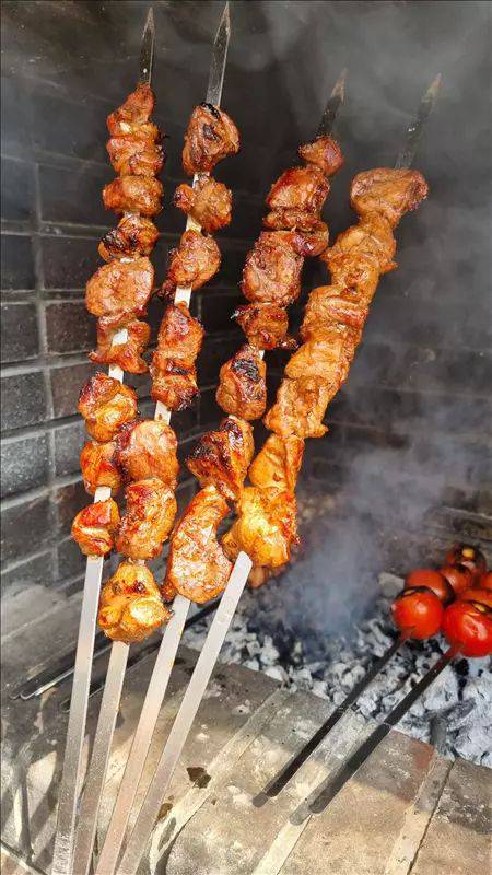 تصویر سیخ جوجه استیل 62 سانت ابزار آماده‌سازی غذا
